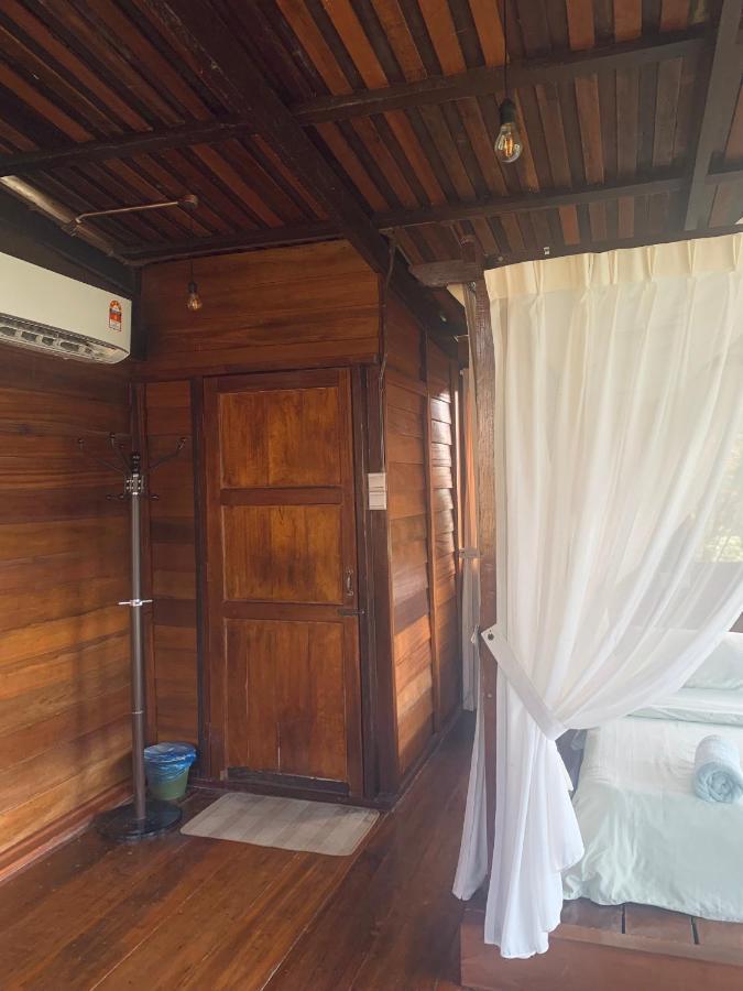Bao Sheng Durian Farm Villa Balik Pulau Bagian luar foto
